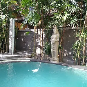 Aldeamento Turístico Bambu, Ubud